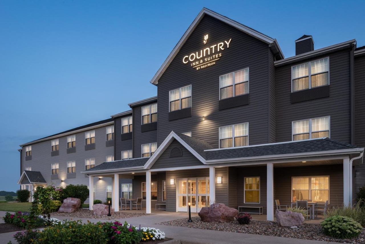 Country Inn & Suites By Radisson, Pella, Ia Exterior foto